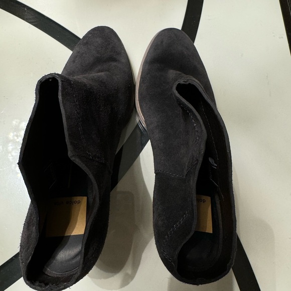 Dolce Vita Black Suede Shoes - Picture 4 of 4